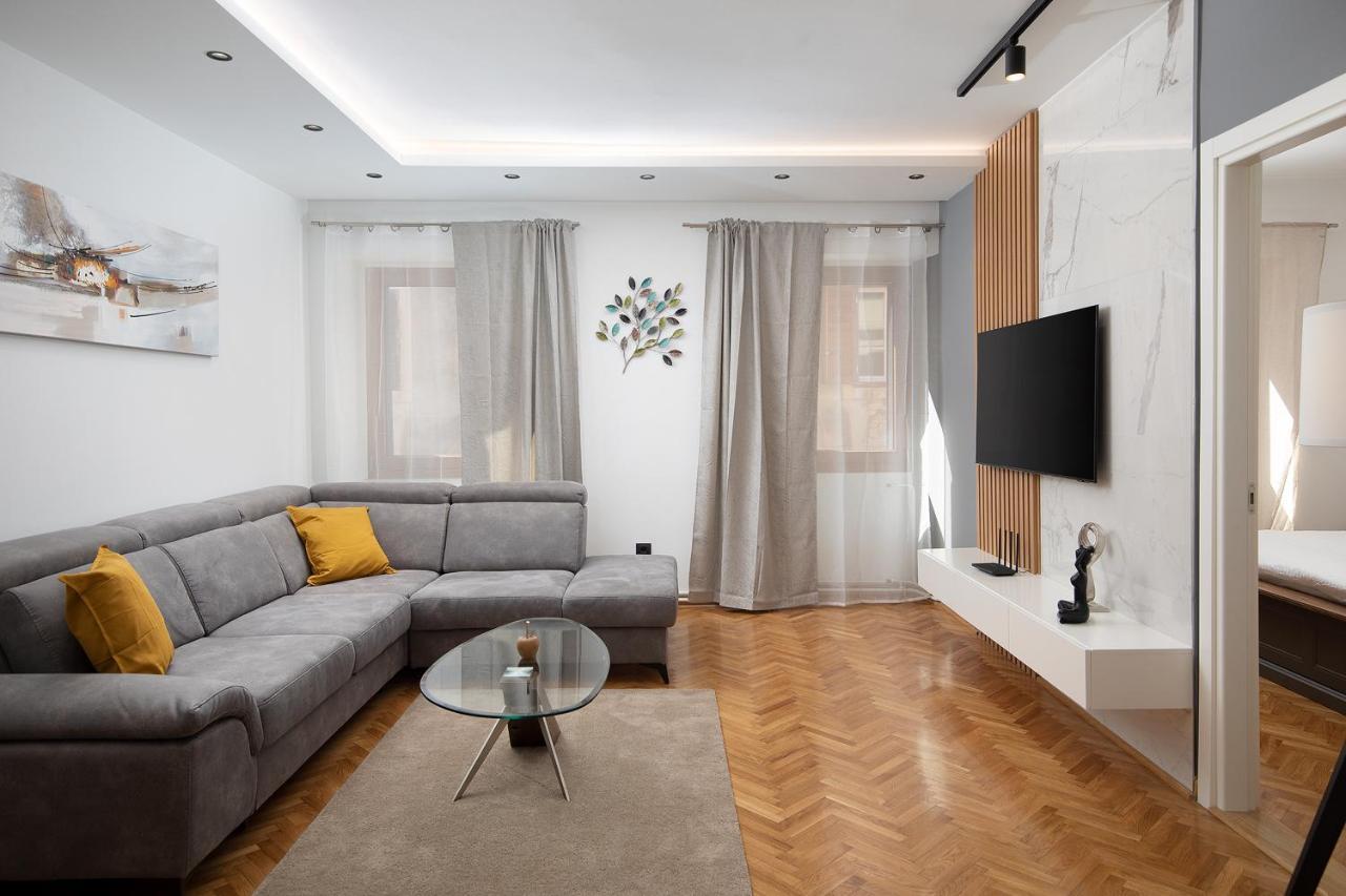 Sena Luxury Apartments بولا المظهر الخارجي الصورة