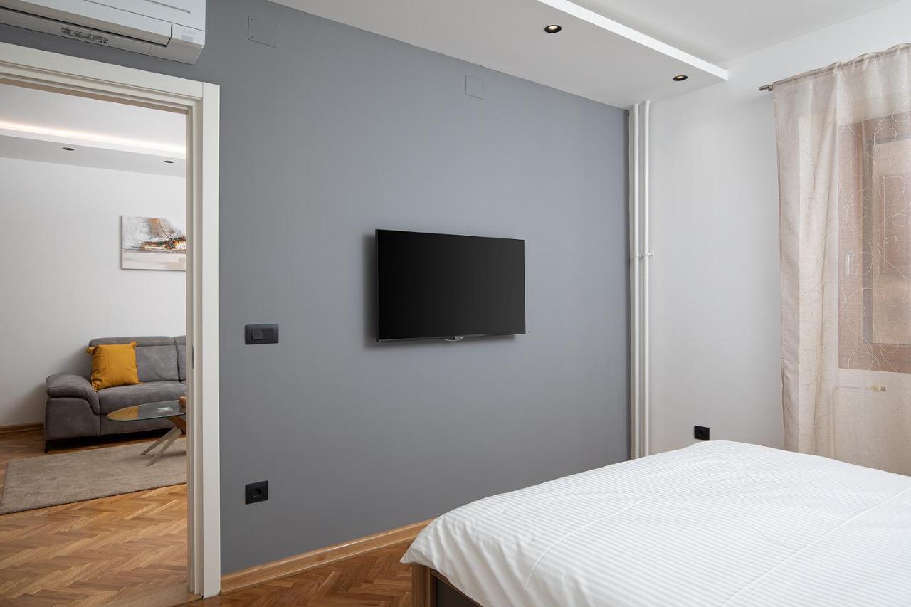 Sena Luxury Apartments بولا المظهر الخارجي الصورة
