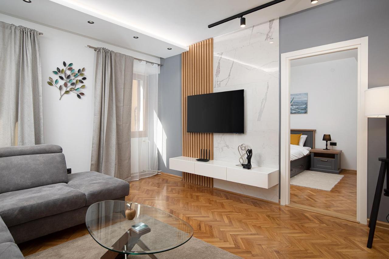 Sena Luxury Apartments بولا المظهر الخارجي الصورة