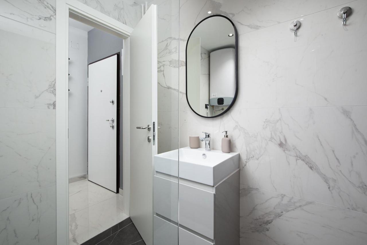 Sena Luxury Apartments بولا المظهر الخارجي الصورة