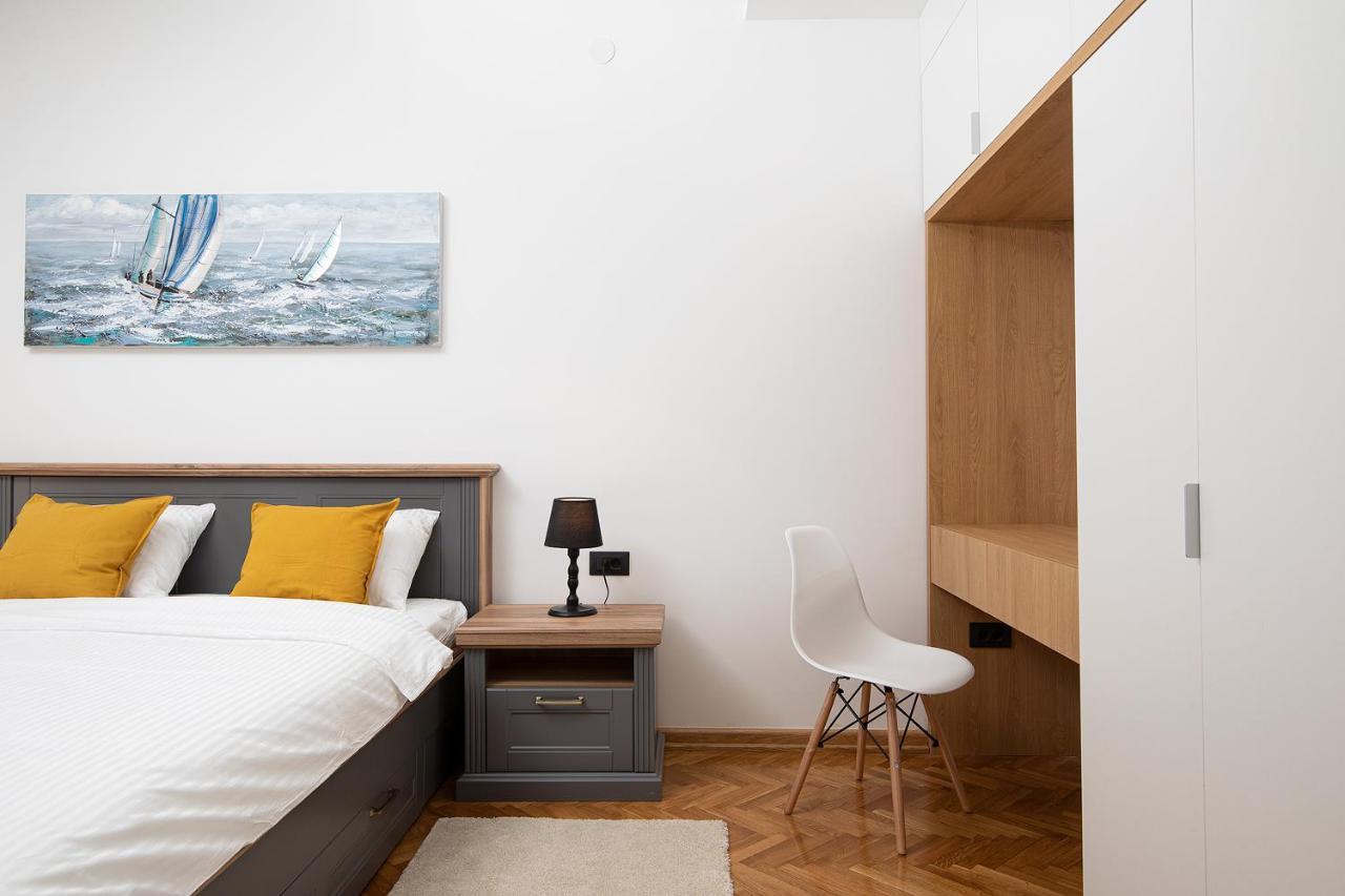 Sena Luxury Apartments بولا المظهر الخارجي الصورة